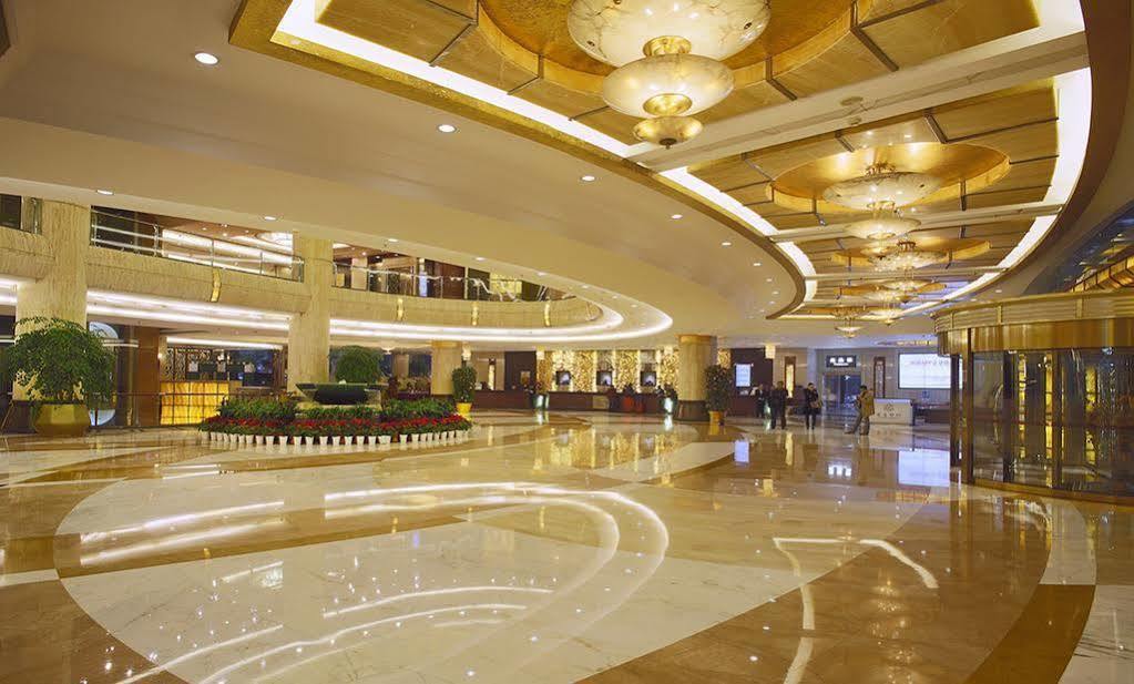 Empark Grand Hotel Chongqing Eksteriør billede