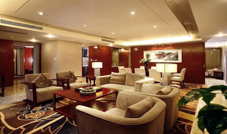 Empark Grand Hotel Chongqing Eksteriør billede