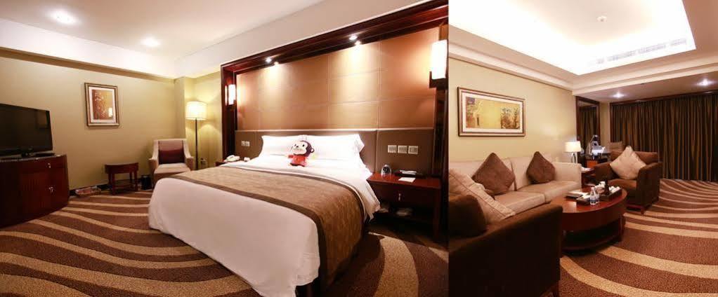 Empark Grand Hotel Chongqing Eksteriør billede