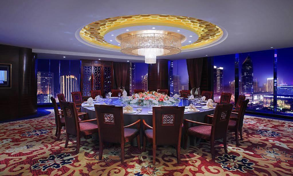 Empark Grand Hotel Chongqing Eksteriør billede